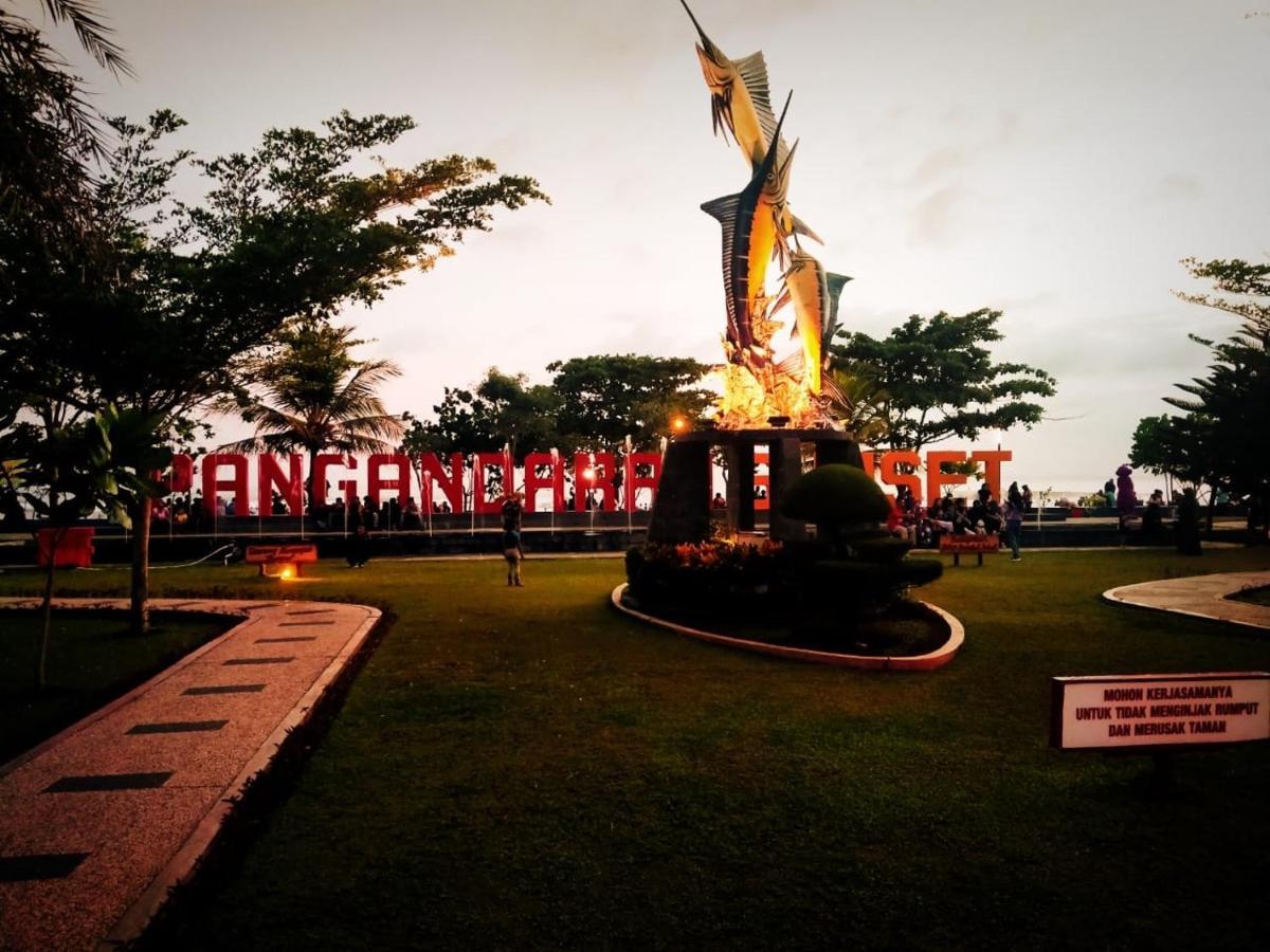 Long Beach Hotel Pangandaran Dış mekan fotoğraf