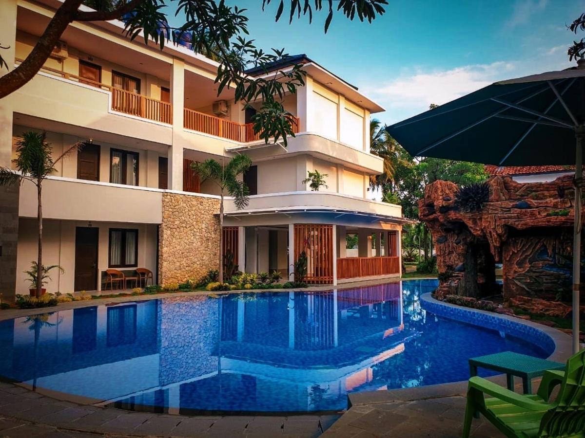 Long Beach Hotel Pangandaran Dış mekan fotoğraf