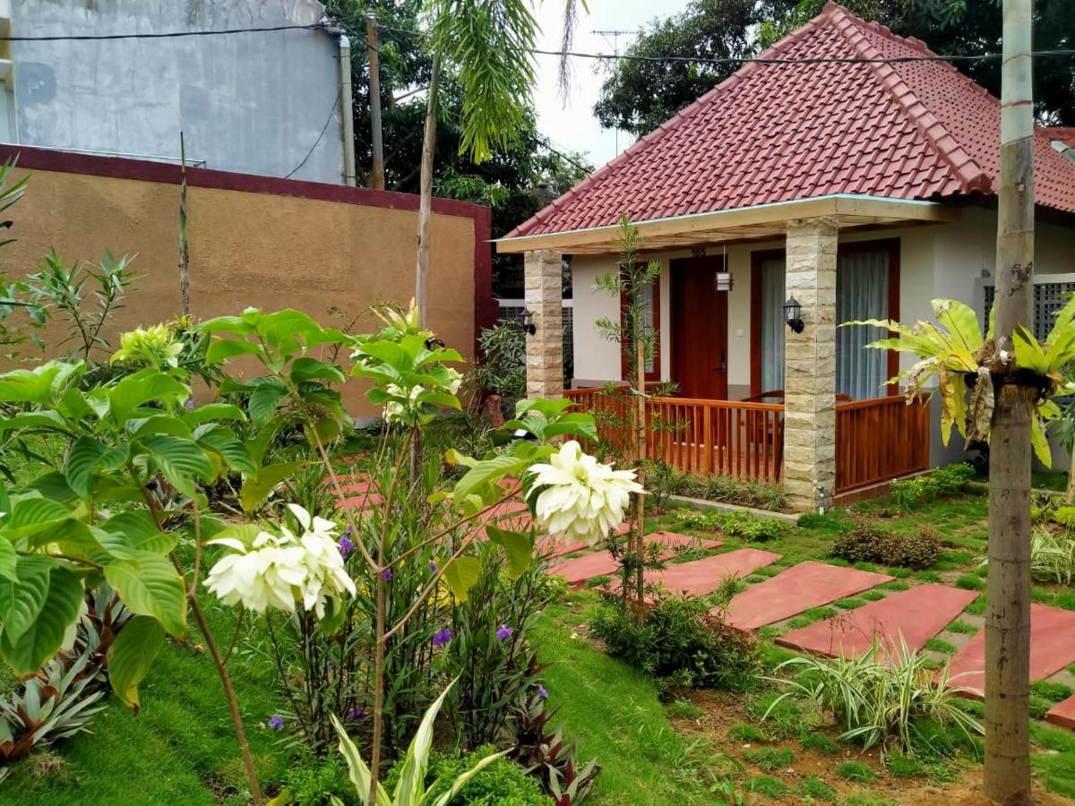 Long Beach Hotel Pangandaran Dış mekan fotoğraf