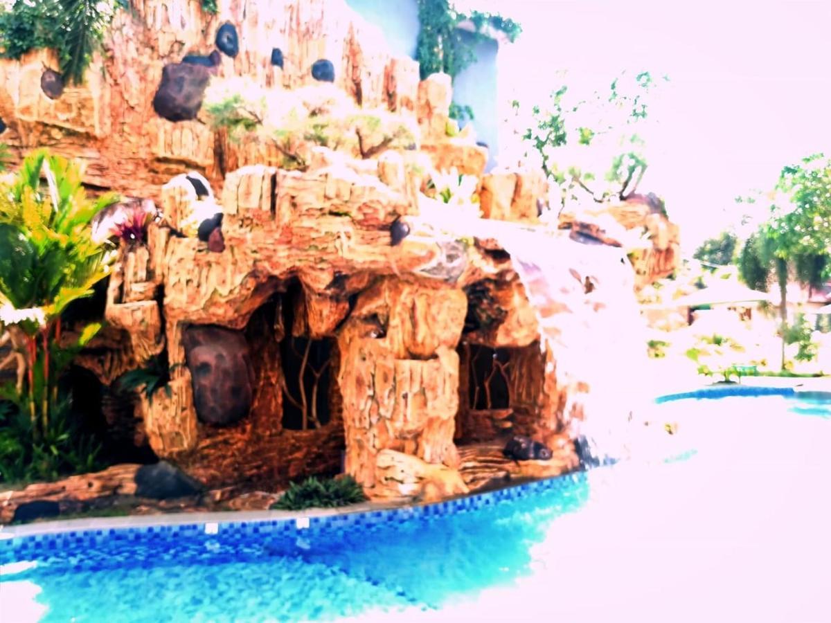 Long Beach Hotel Pangandaran Dış mekan fotoğraf