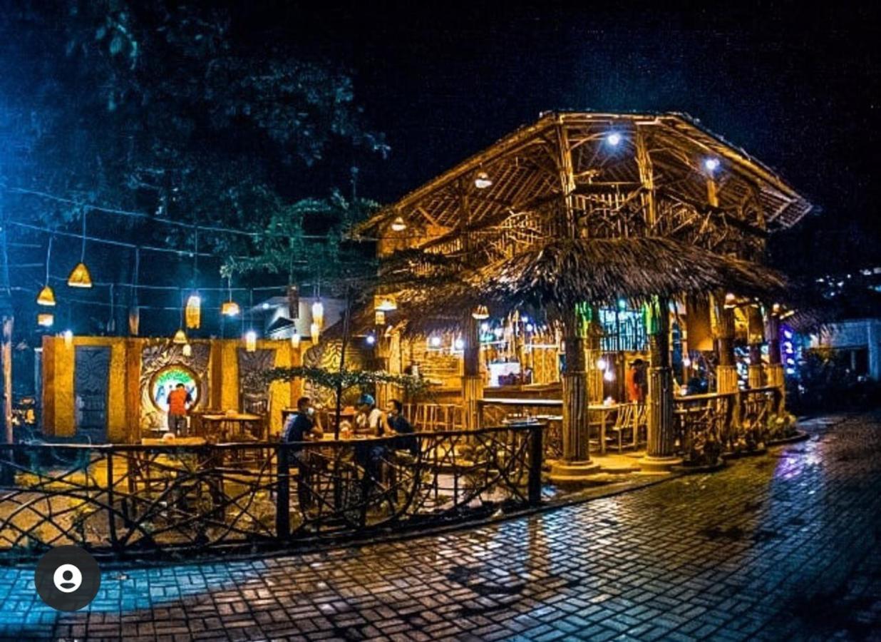 Long Beach Hotel Pangandaran Dış mekan fotoğraf